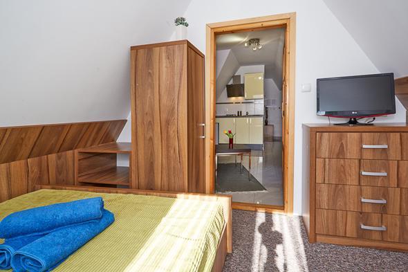 Apartamenty i Pokoje Gościnne DZIEDZIC Józef Suche Exterior foto