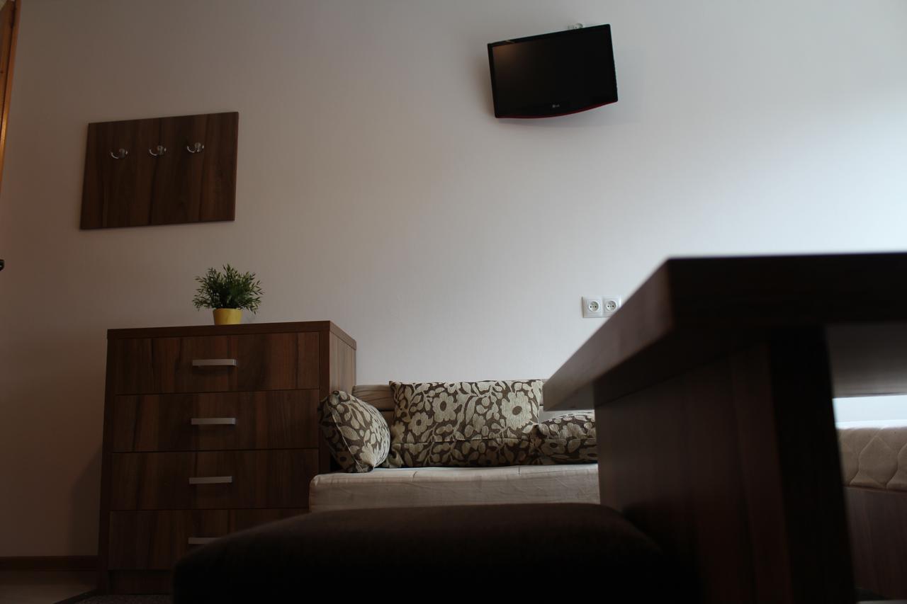 Apartamenty i Pokoje Gościnne DZIEDZIC Józef Suche Exterior foto